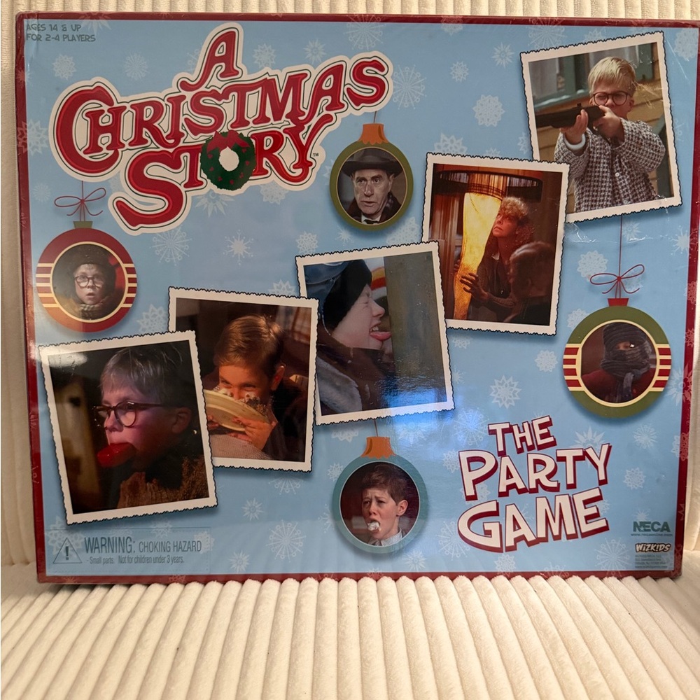 A Christmas Story: The Party Game - Blue Family Party Game